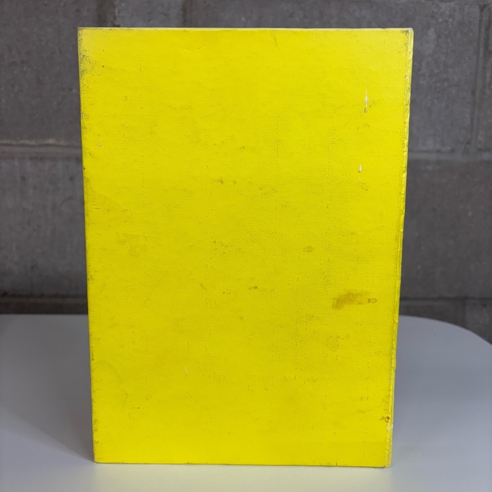 New Idea Cookbooks Vintage Borden Cookbook - Yellow & Green 1970s Style - Picture 2 of 16